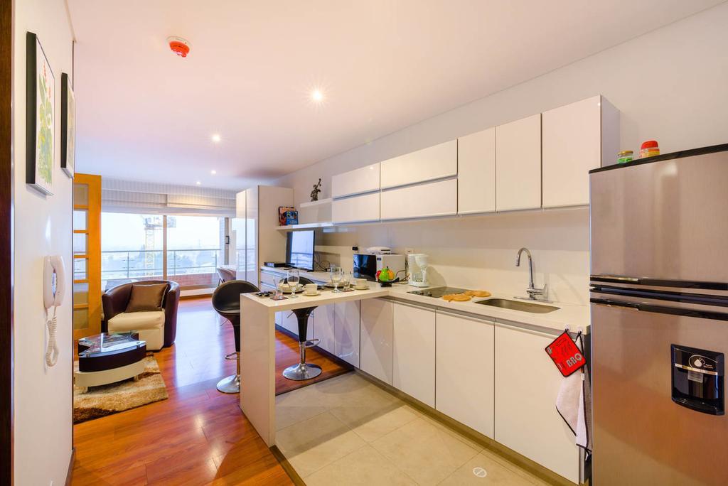 Amoblado Bogota, Wifi, Agua Caliente Appartement Buitenkant foto