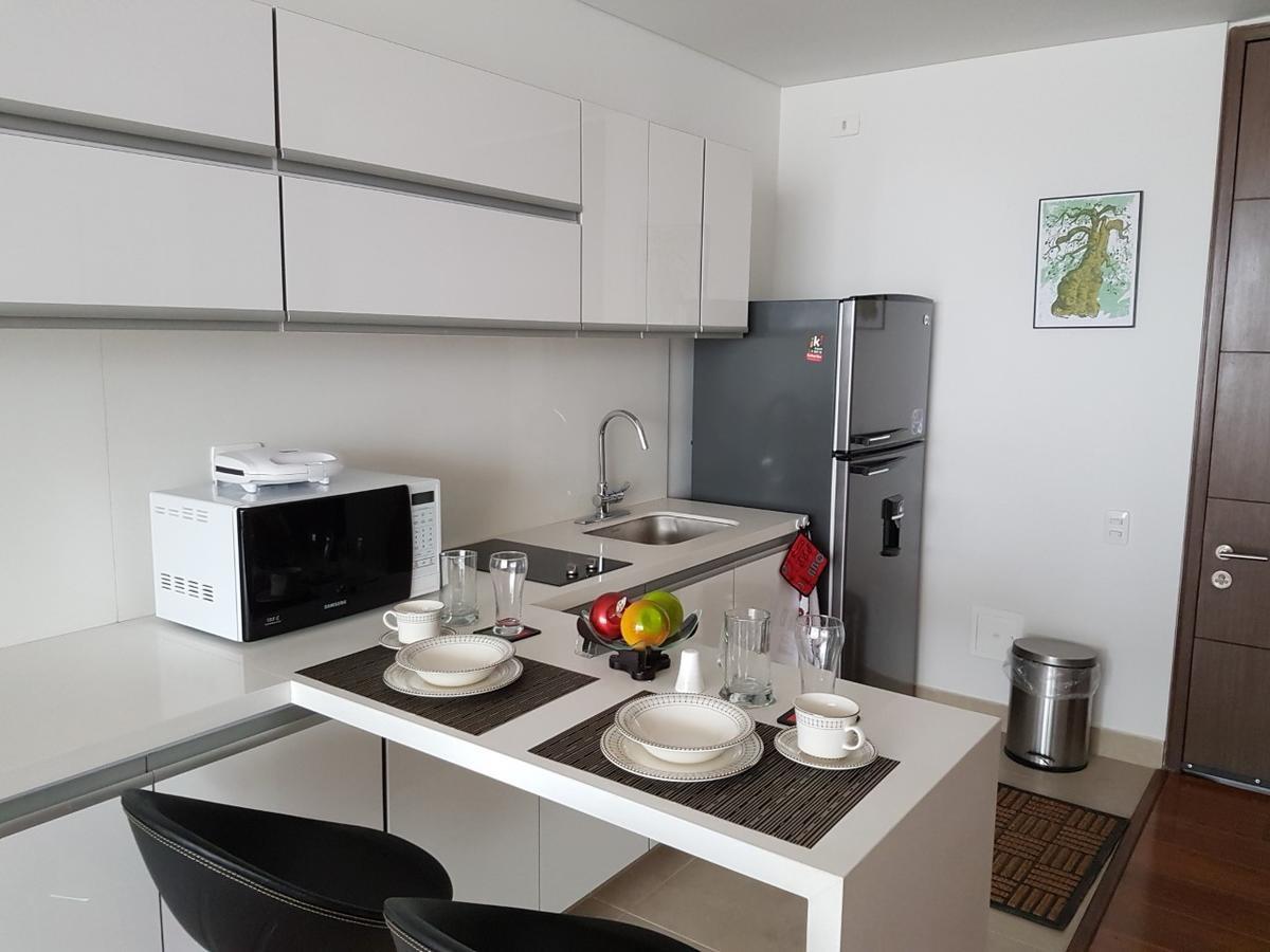 Amoblado Bogota, Wifi, Agua Caliente Appartement Buitenkant foto